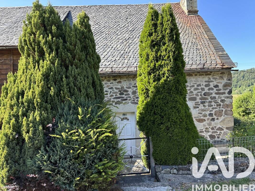 Photo 1 - Maison à RIOM-ES-MONTAGNES