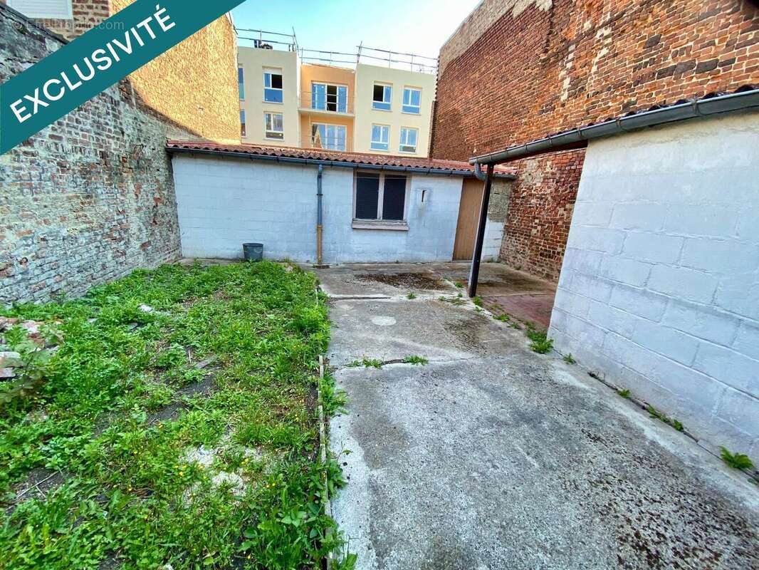 Maison 80 m² à Saint-Quentin  - photo 9