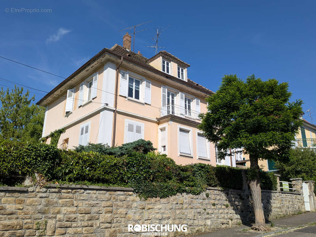Maison à MOOSLARGUE