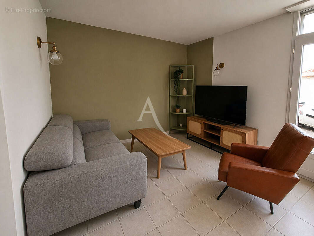 Maison à MONSIREIGNE