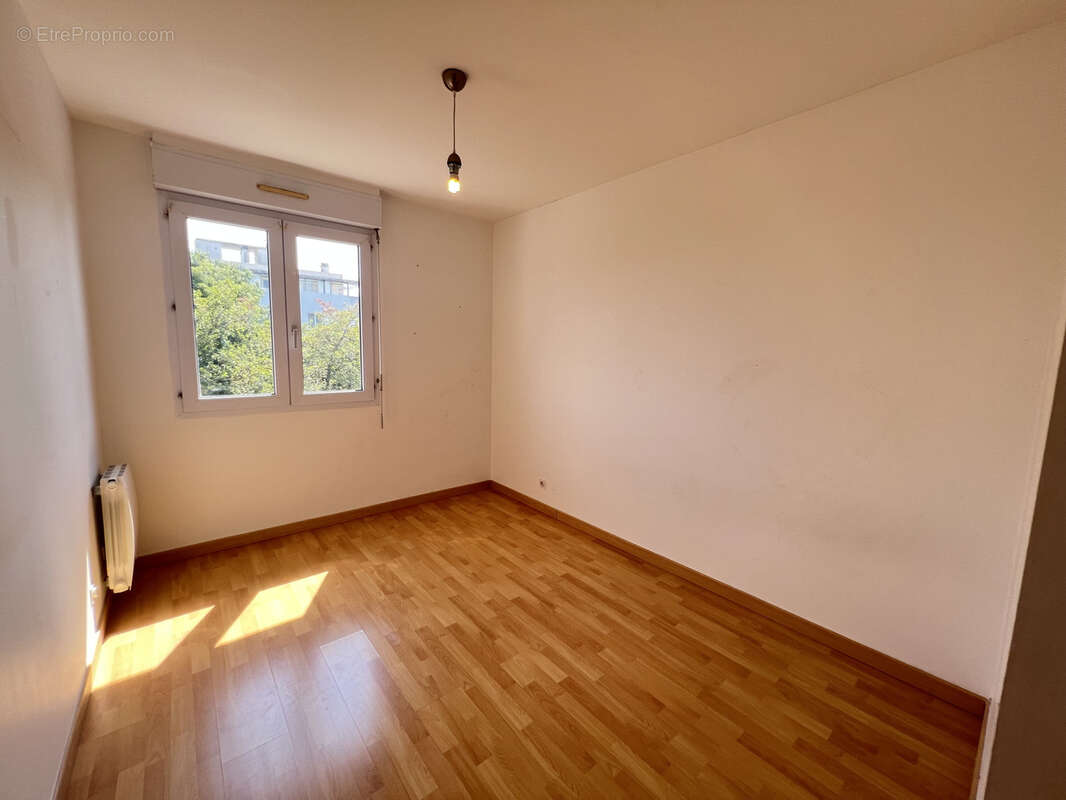 Appartement 3 pièces - 70 m2 avec balcon et garage   Dernier étage   Centre-ville de La Roche-sur-Yon - photo 7