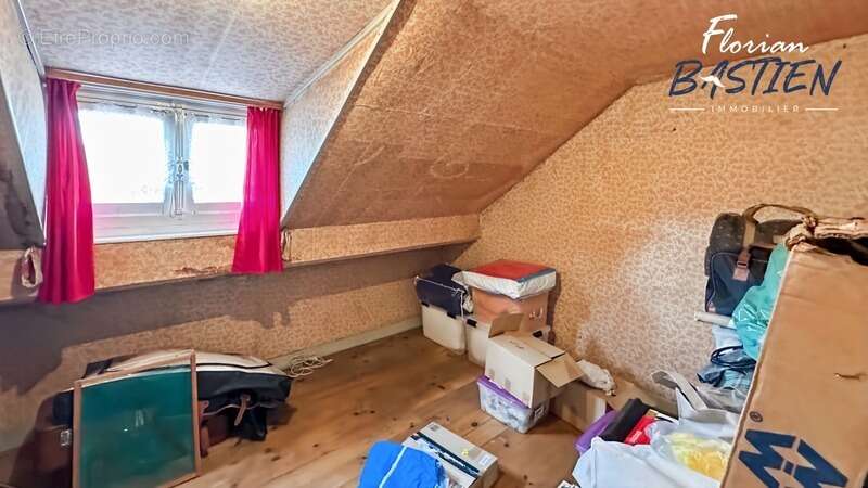 Maison à PETITE-FORET