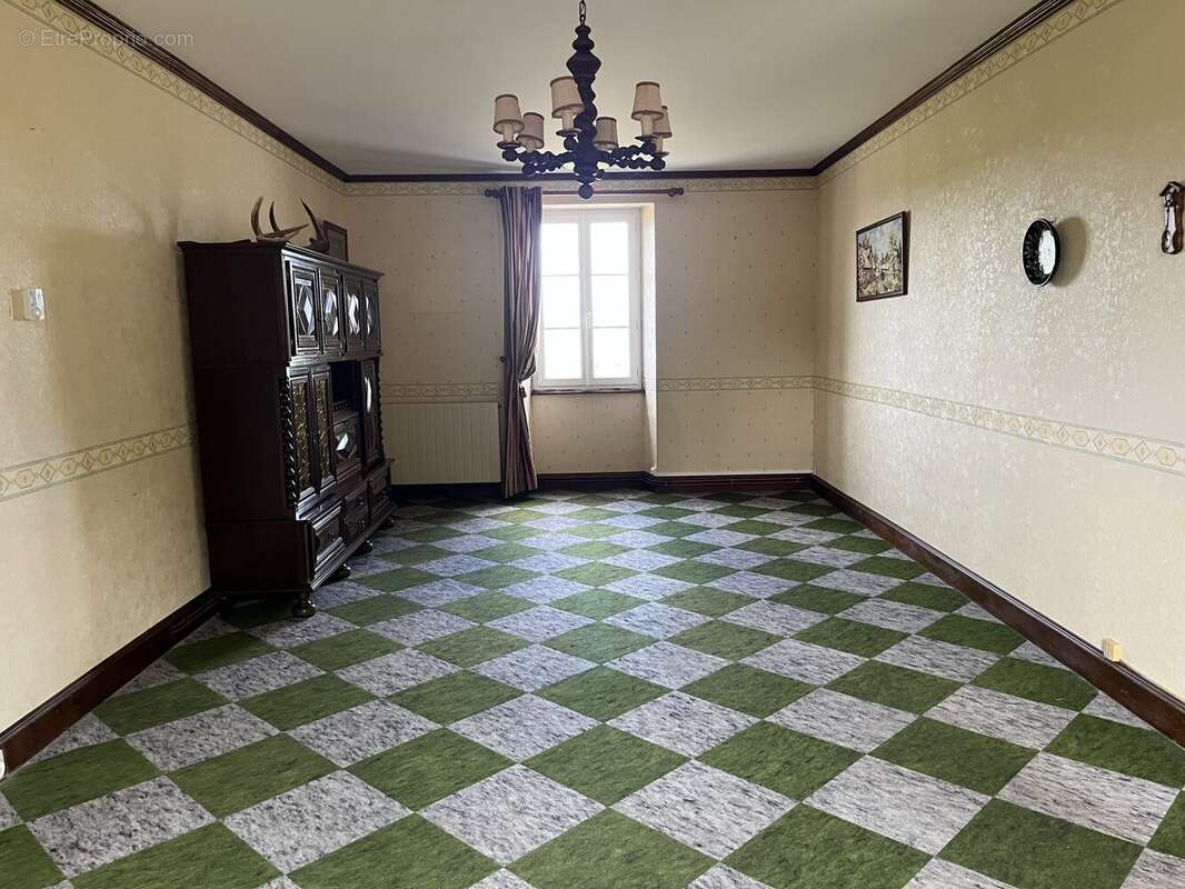 Maison à ROUMAZIERES-LOUBERT