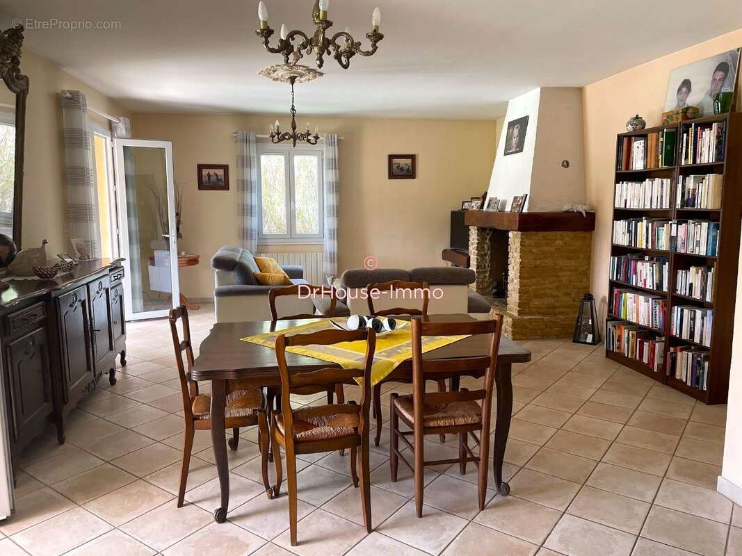 Maison 190 m² à Uzes  - photo 74