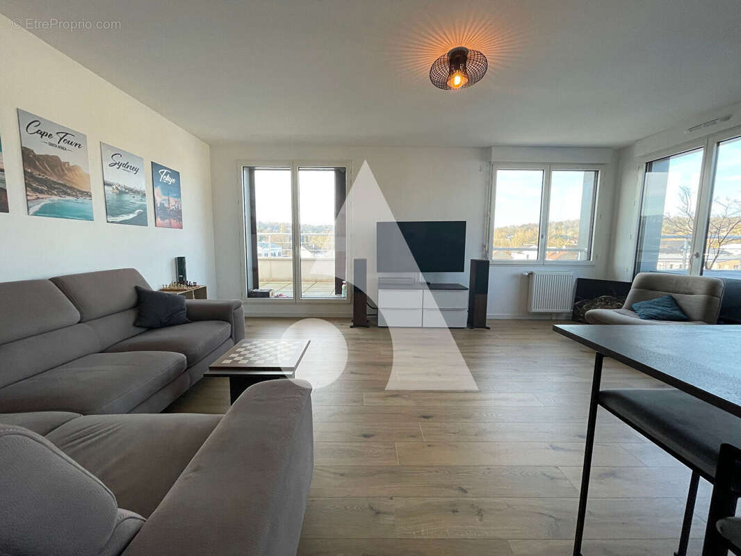 Appartement à L'ISLE-ADAM