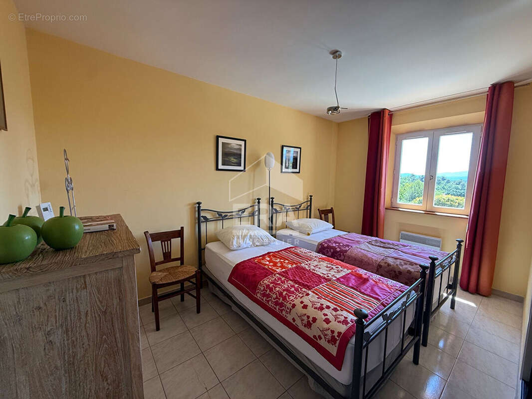 Maison 125m² à saint-maximin-la-sainte-baume - photo 11