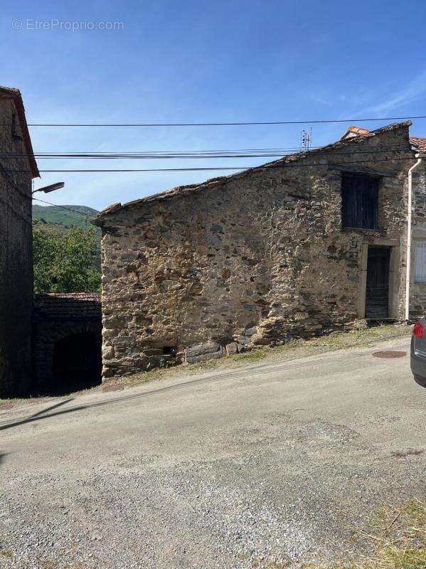 Maison à SAINT-ETIENNE-D'ALBAGNAN
