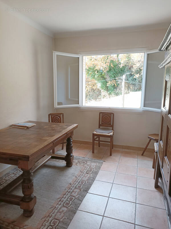 Appartement à PEYMEINADE