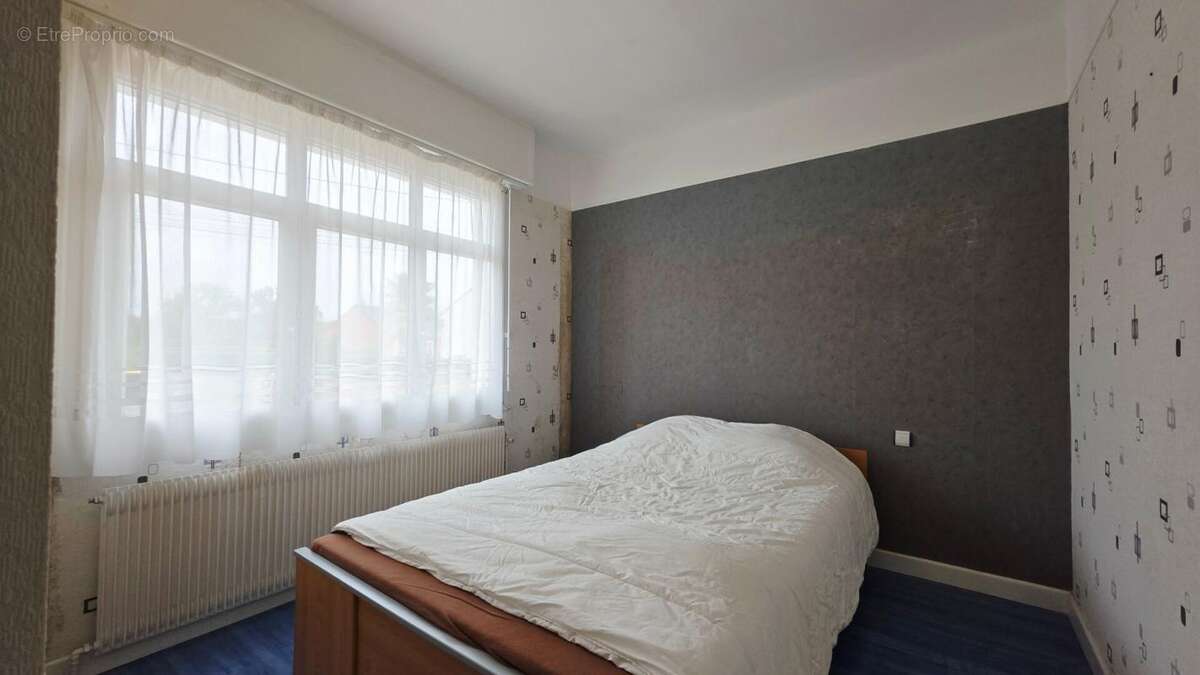 Maison à MEHUN-SUR-YEVRE