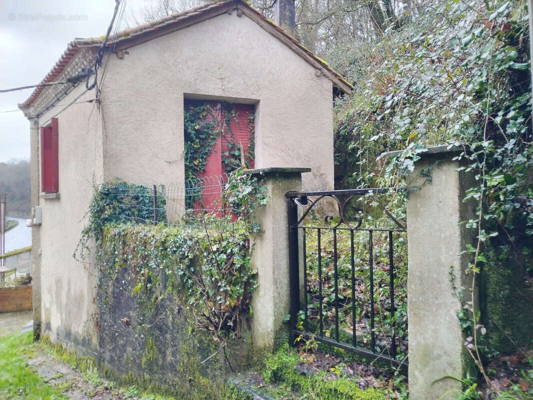 Maison 67 m² à Sourzac  - photo 6