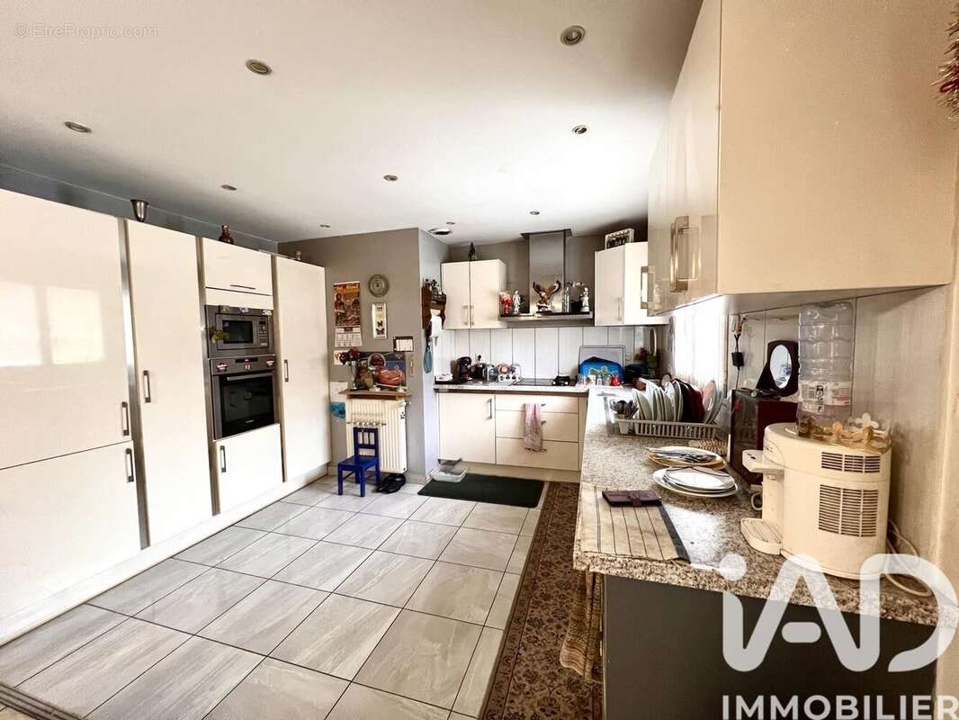 Photo 4 - Maison à LA FERTE-SOUS-JOUARRE