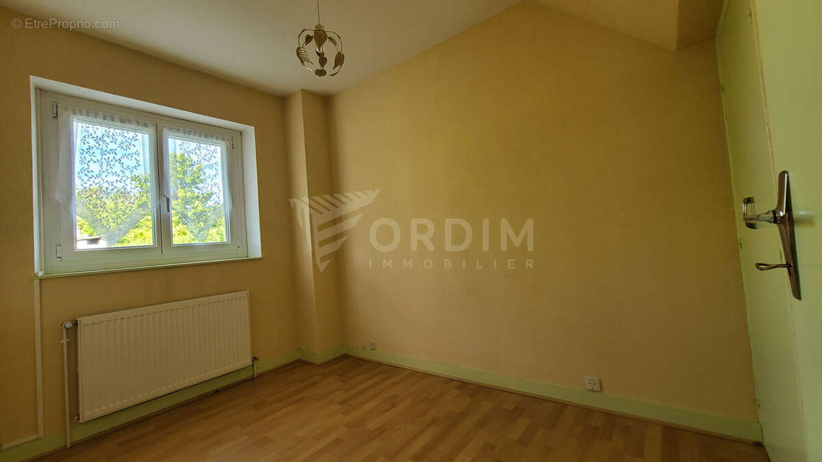 Maison à MESVES-SUR-LOIRE