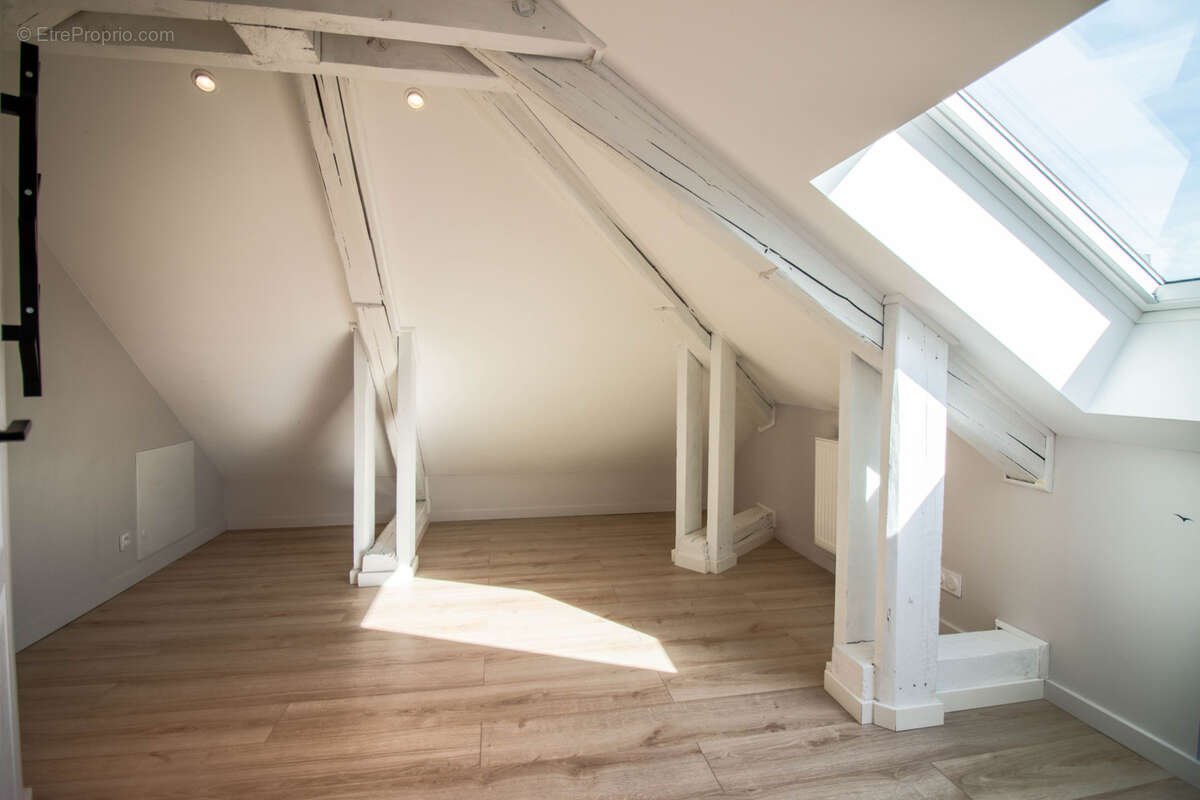 Appartement à GROISY