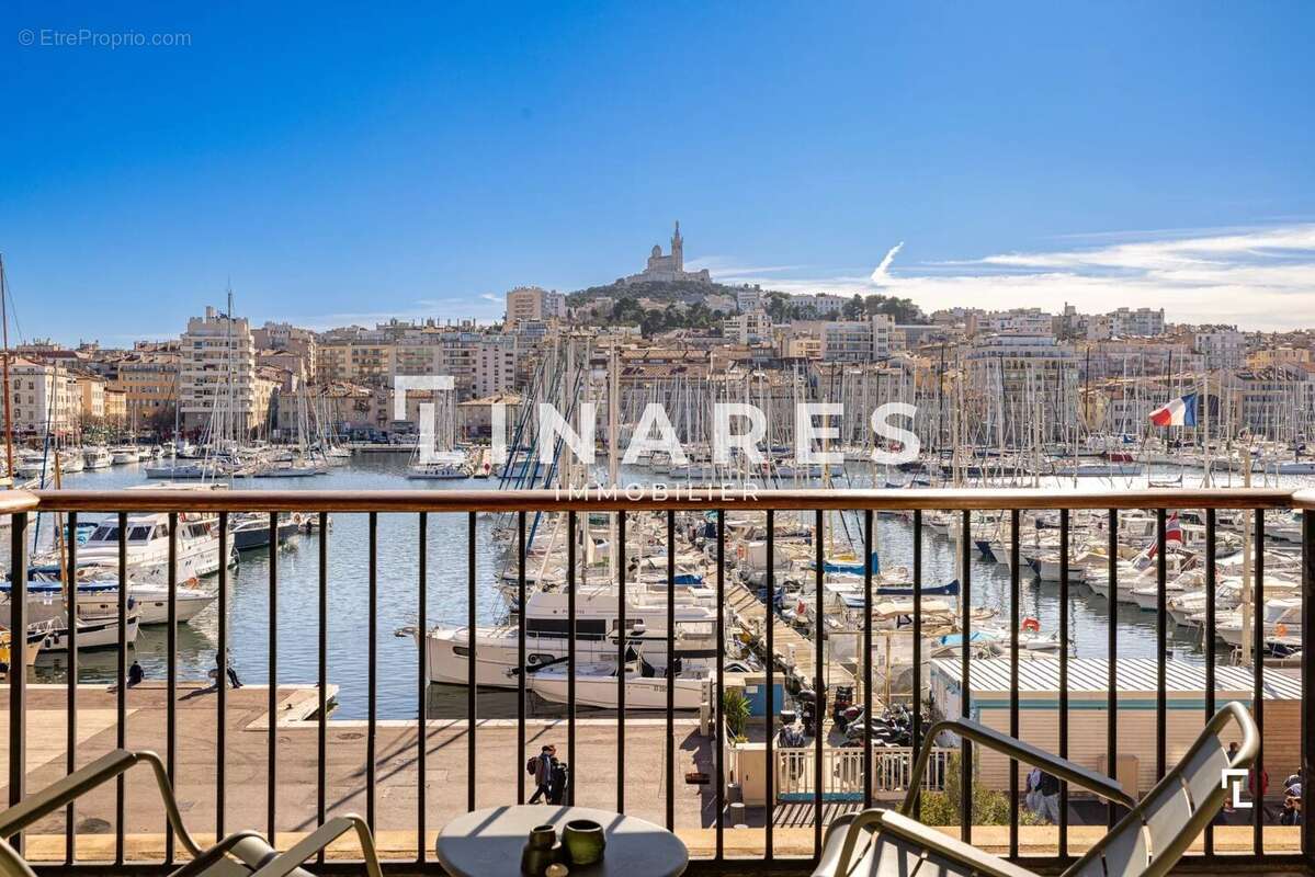 Appartement à MARSEILLE-2E