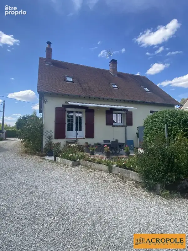 Maison 9 pièces 136 m² à vendre à Poilly-Lez-Gien (45500) - photo 2