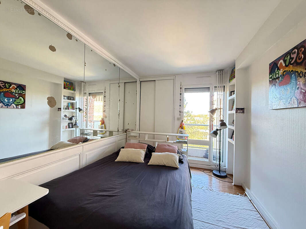Appartement à JOUY-EN-JOSAS