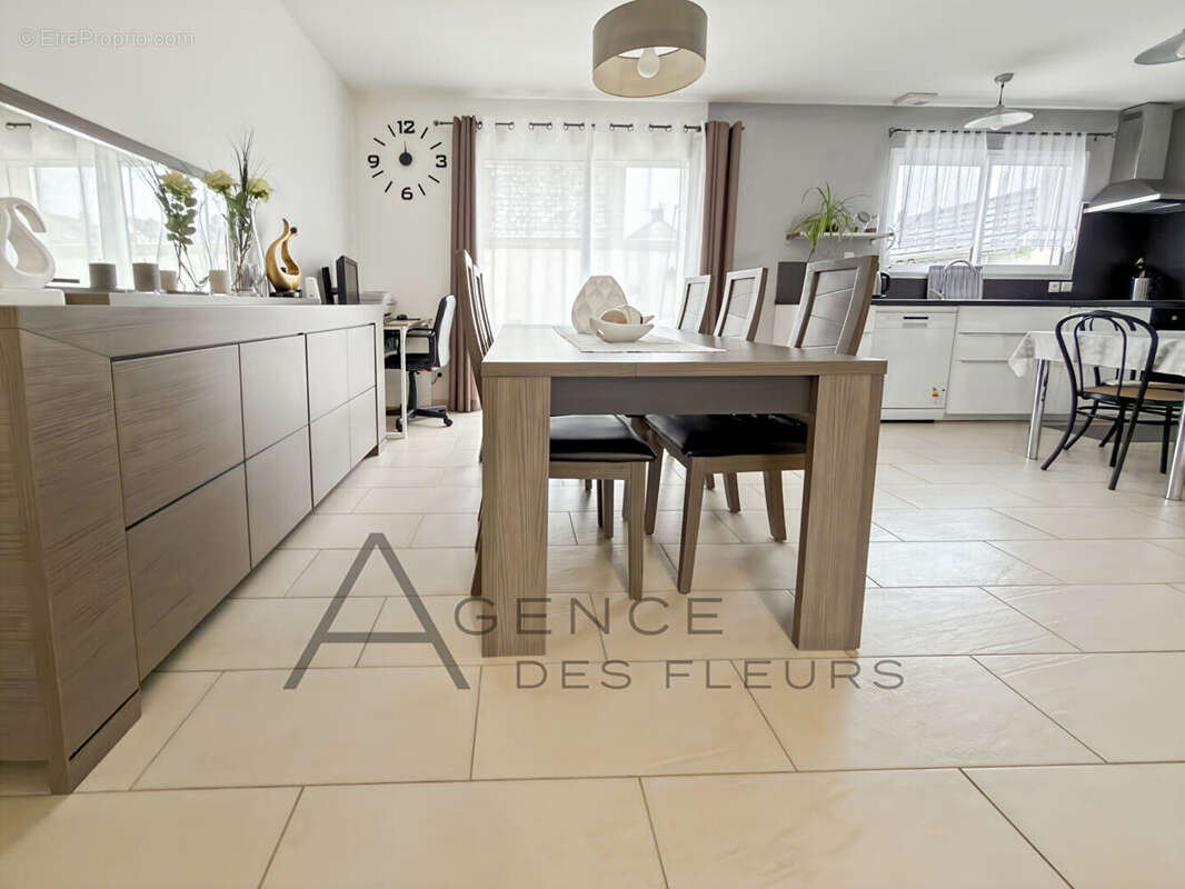 Maison à CAUDEBEC-LES-ELBEUF