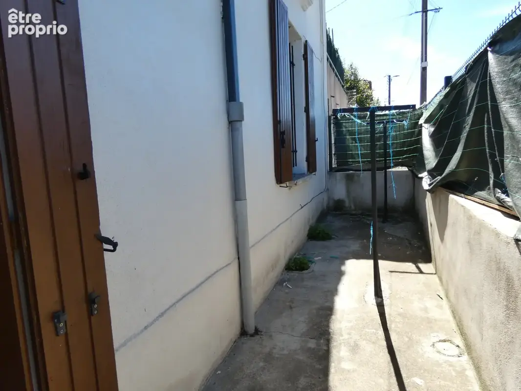 Alès , proche centre ville Maison louée avec deux appartements - photo 8