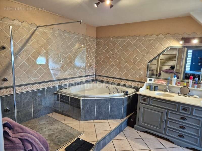 Maison à WERVICQ-SUD