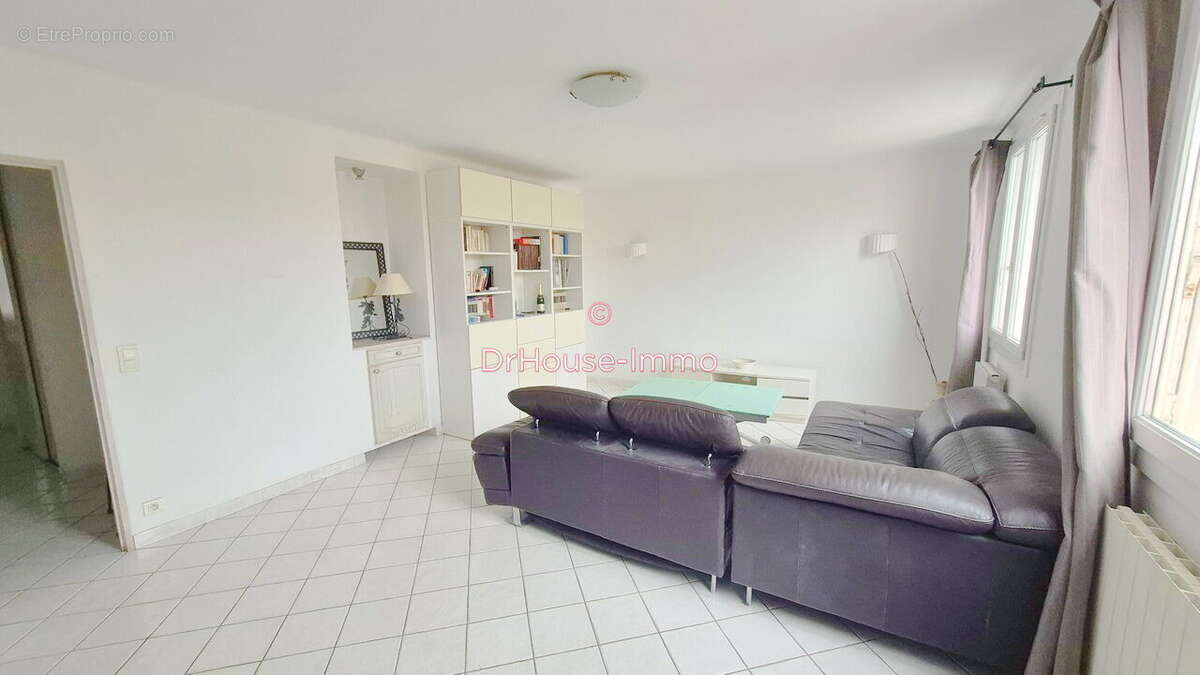 Appartement 64 m² à Marseille-14e  - photo 6