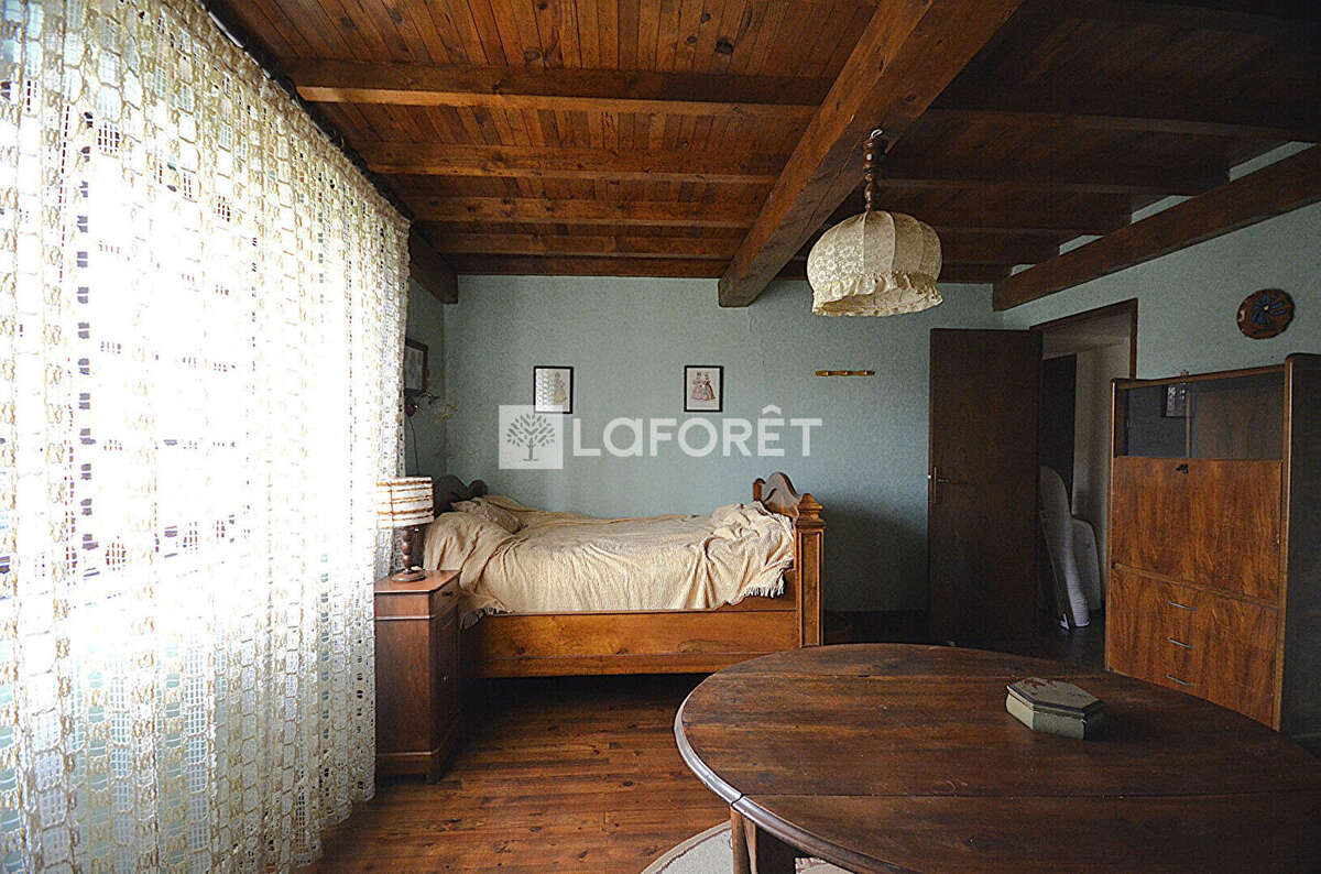 Maison à BOURG-SAINT-CHRISTOPHE