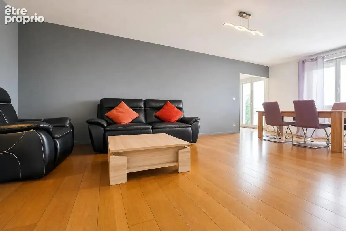 Appartement de 4 pièces de 99m² à Reims - Idéal pour une famille - photo 2