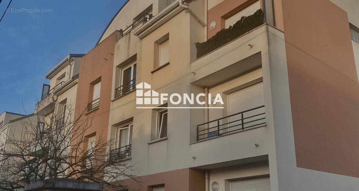 Appartement à LIMEIL-BREVANNES