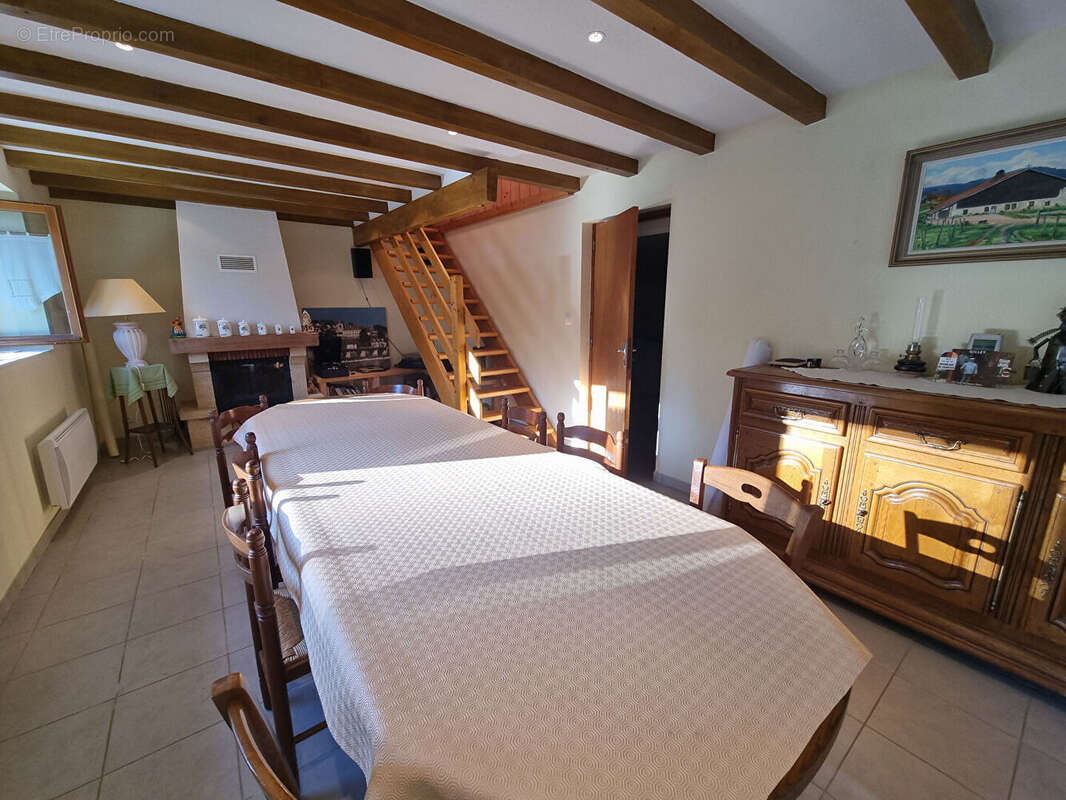 Ferme mitoyenne - LES ARCES  171.24 m2 - photo 5