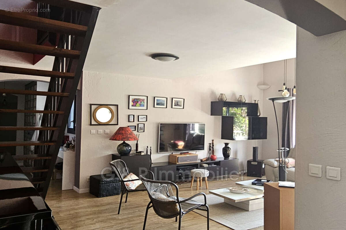 Maison à LA BOUILLADISSE