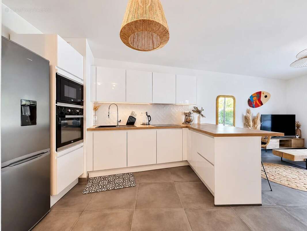 Appartement à MARSEILLE-9E