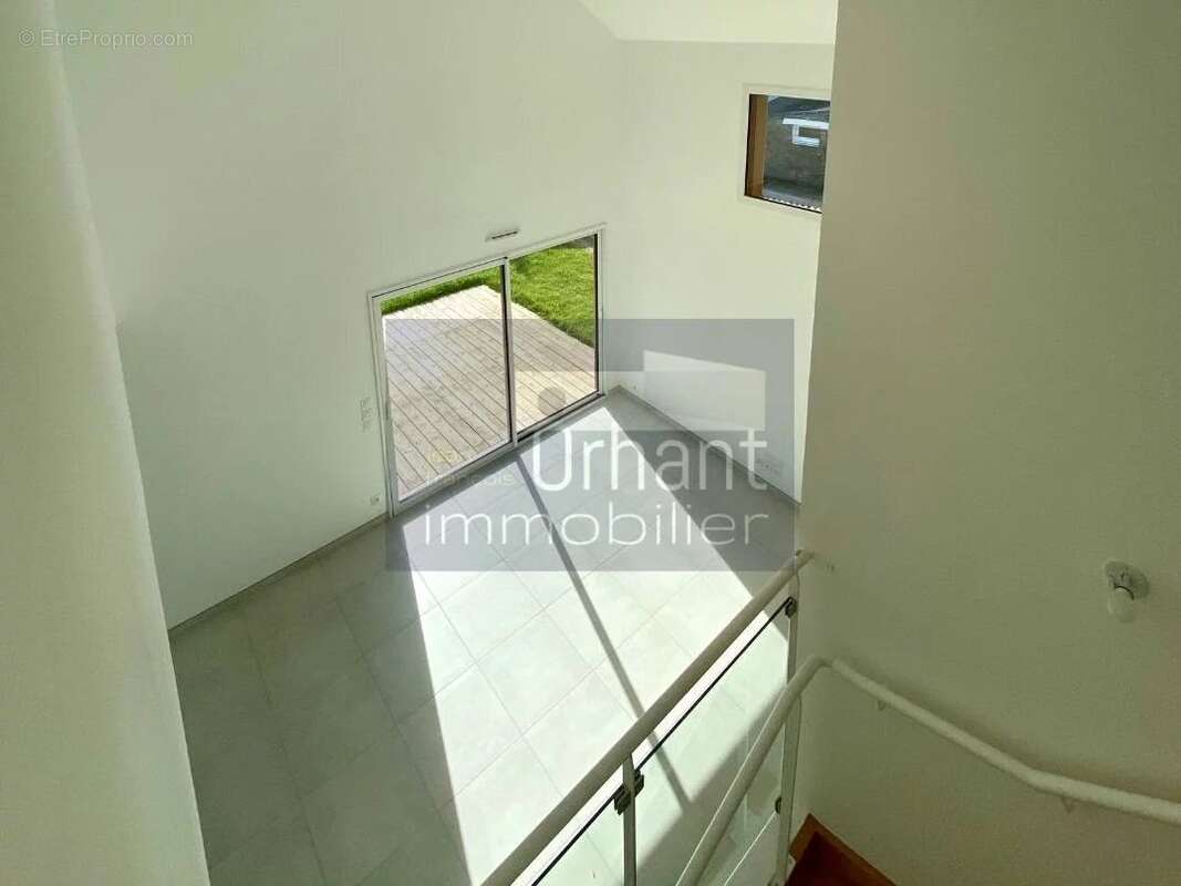 Maison à LARMOR-BADEN