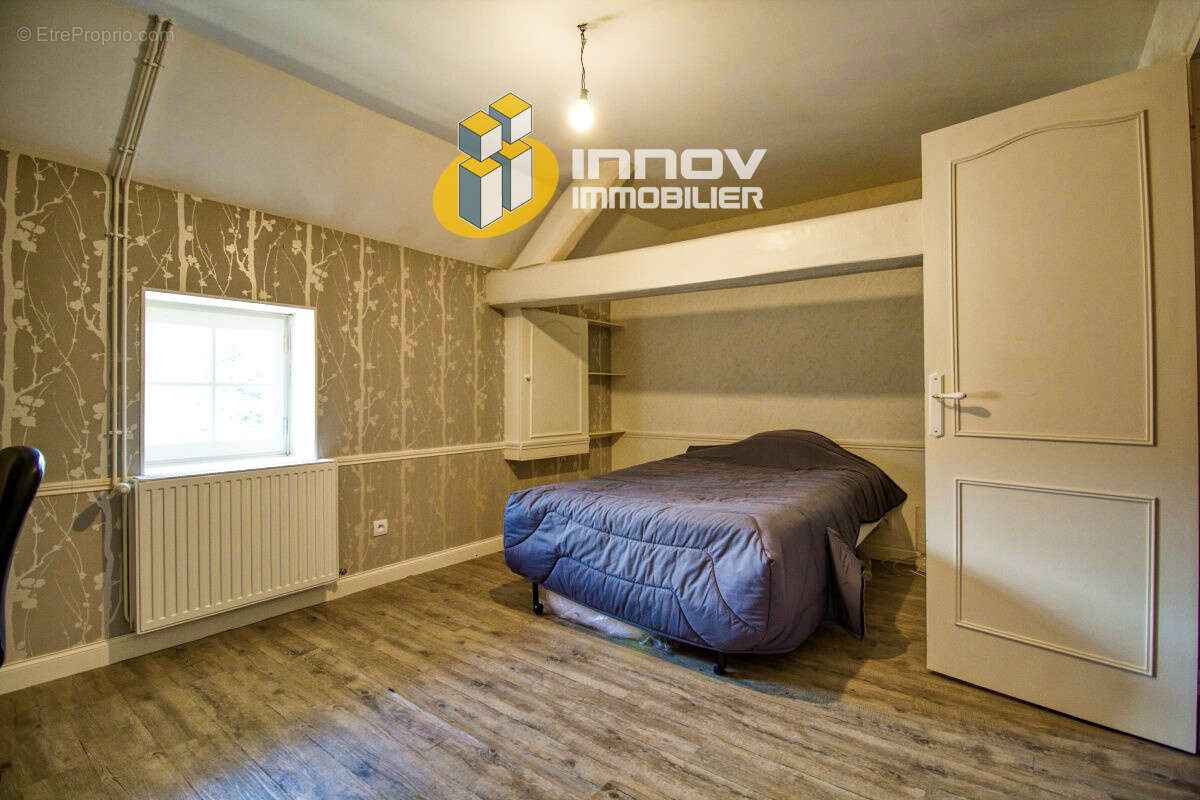 Maison à SAINT-LOUP-DE-VARENNES