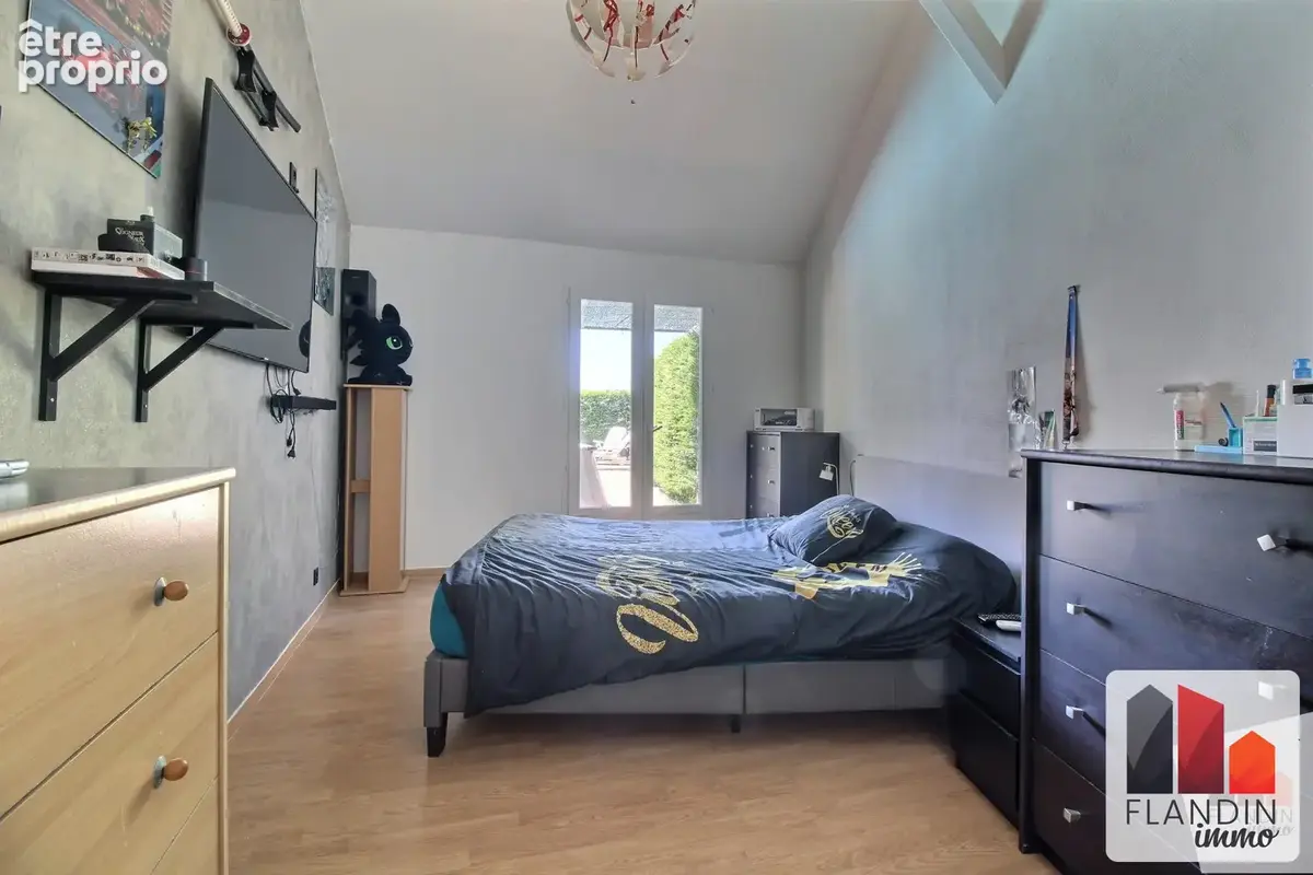 Maison 6 pièces 143 m² à vendre à Ternay (69360) - photo 8