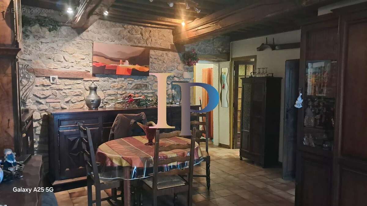 Maison à PARAY-LE-MONIAL