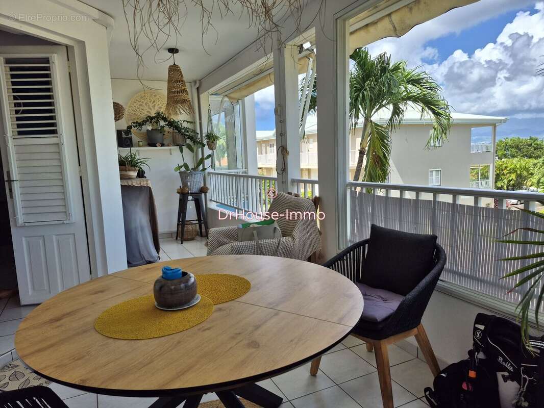 Appartement à LES TROIS-ILETS