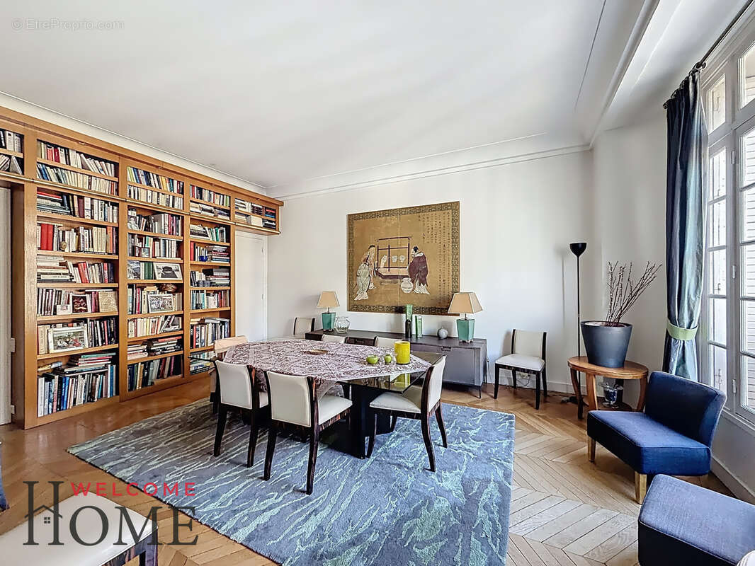 Appartement à PARIS-6E