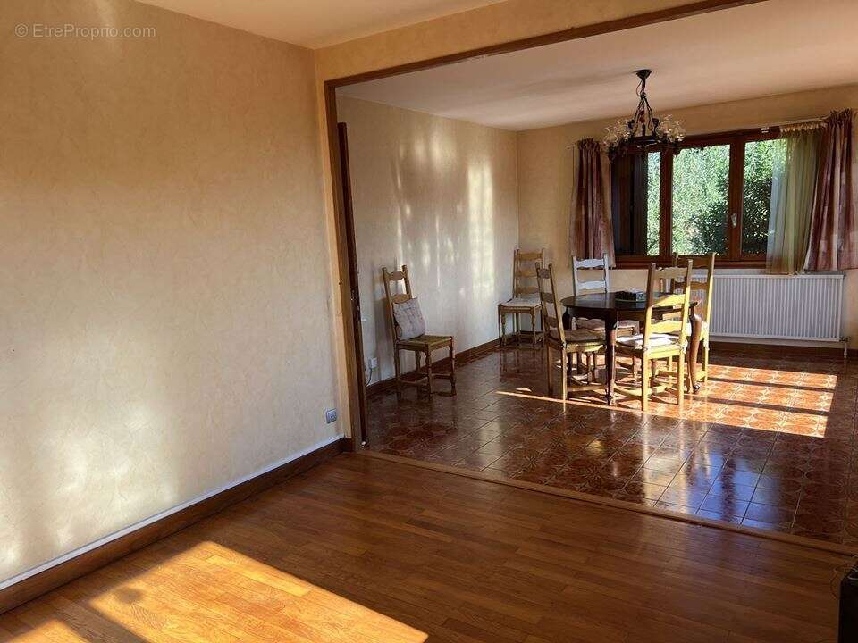 Maison à SAINT-MARTIN-BELLEVUE