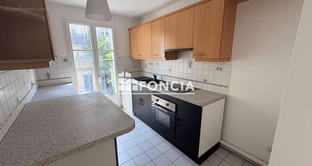 Appartement à THIAIS