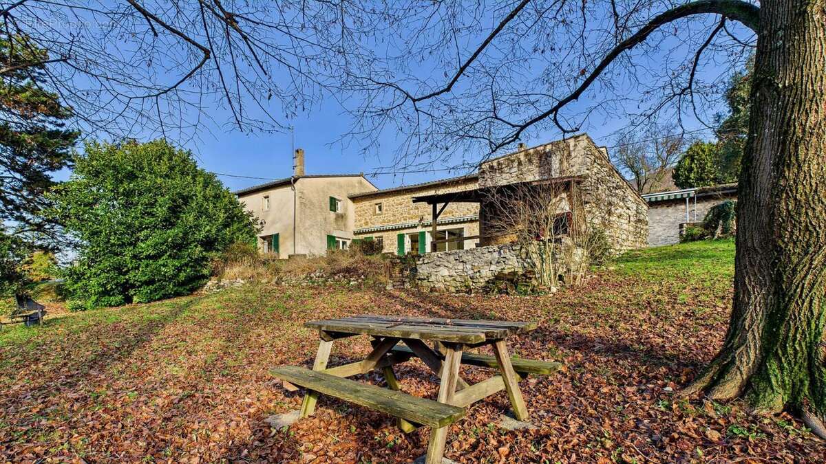 Maison à SAINT-PERAY