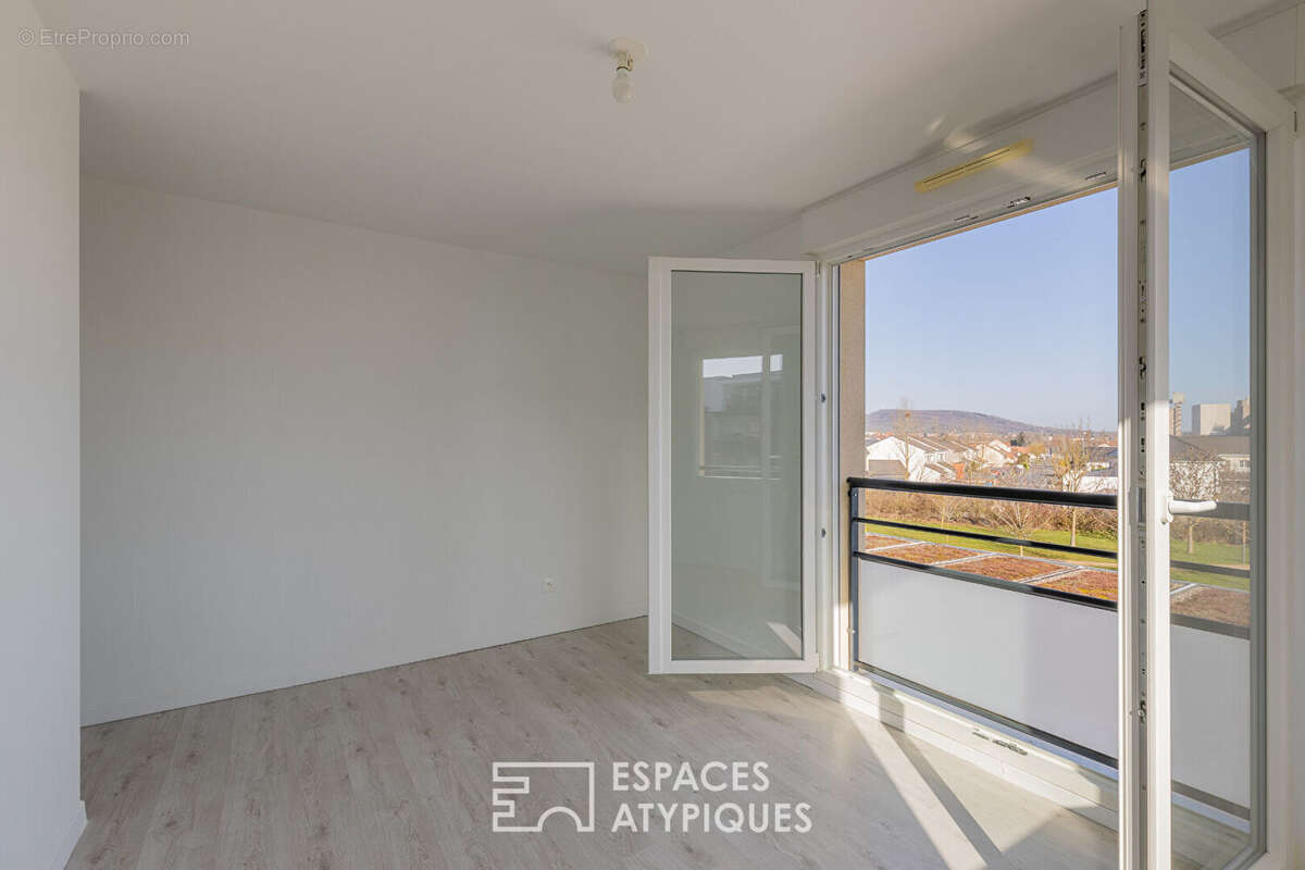 Appartement à AMNEVILLE