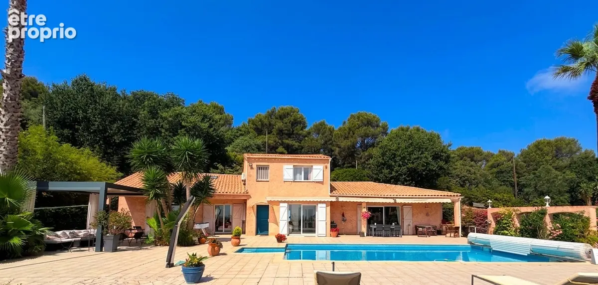 Splendide Villa T6 avec vue mer panoramique -  Piscine - Double garage - photo 1