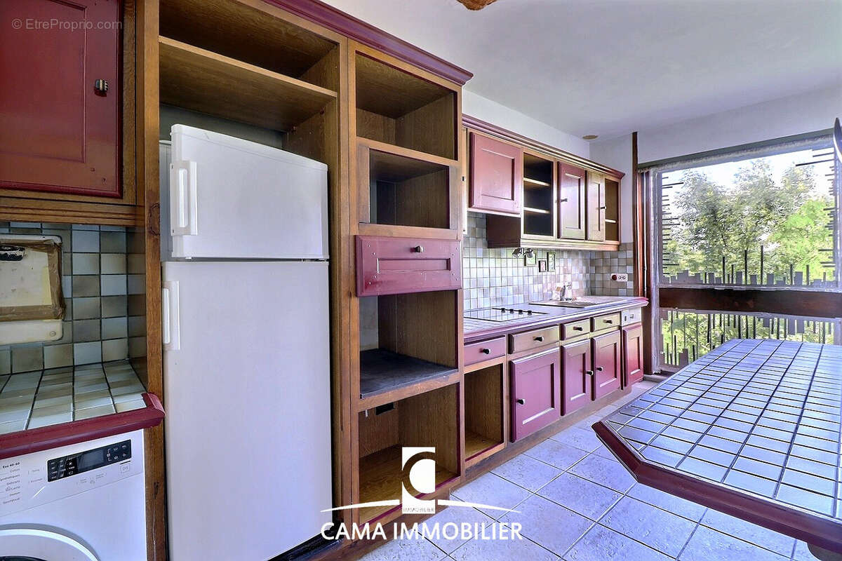 Dernier etage - residence standing - cave - parking - photo 8