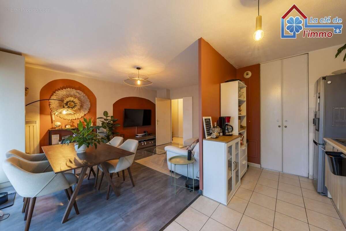 Appartement à MOISSY-CRAMAYEL