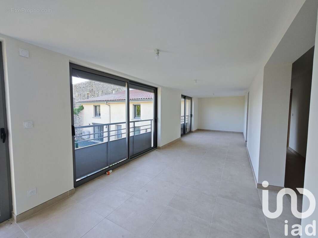 Photo 3 - Maison à SAINT-CLAIR-DU-RHONE