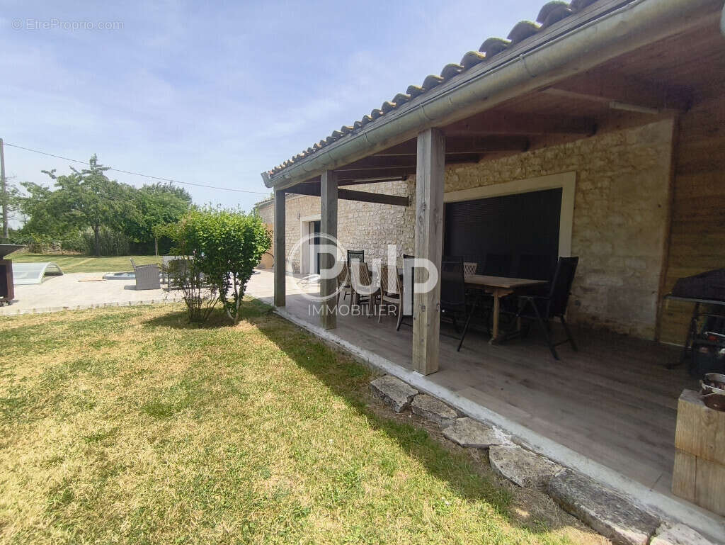 Maison à LE GUA