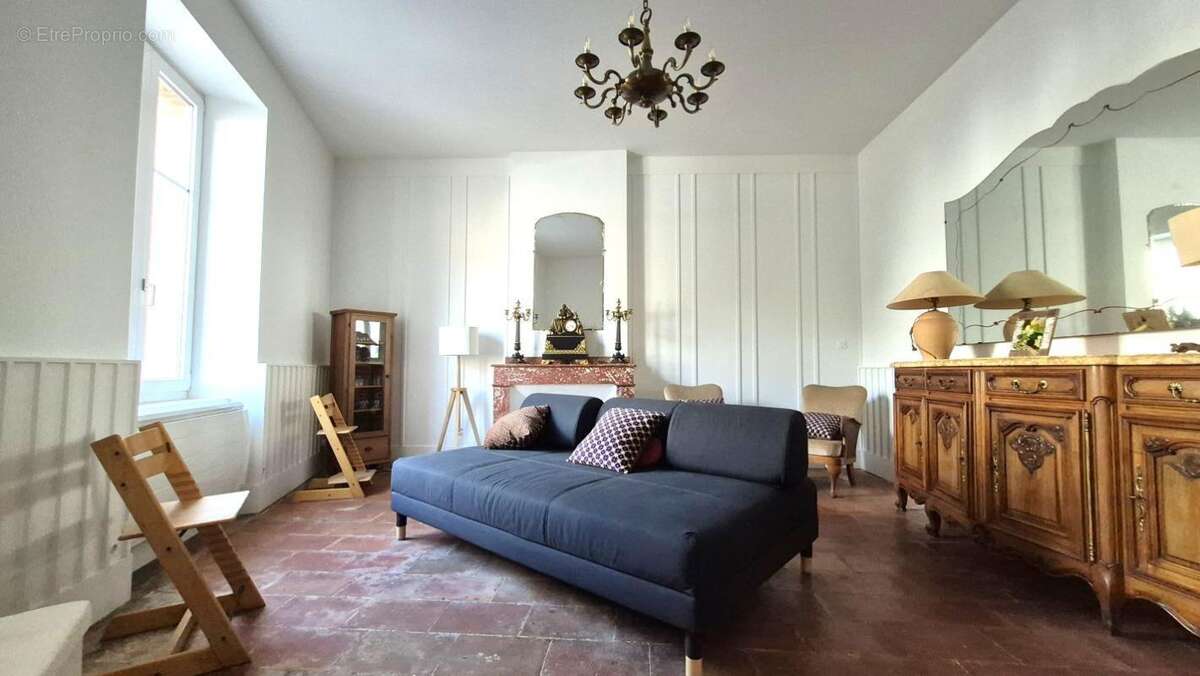 Maison 476 m² à Lavaur  - photo 4