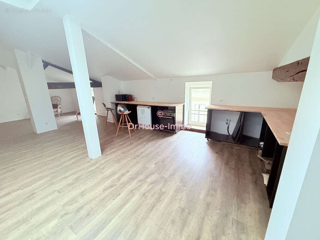 Appartement à VERTHEUIL