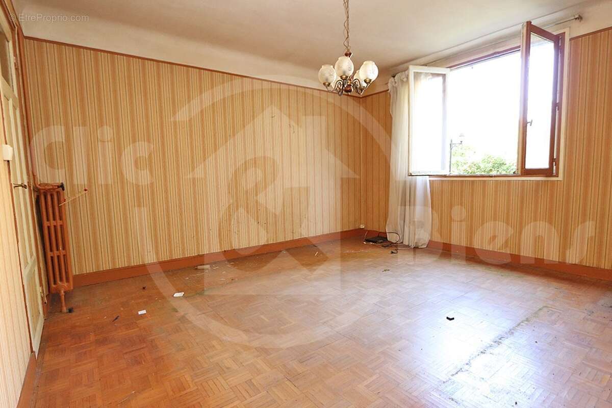 Appartement à VIROFLAY