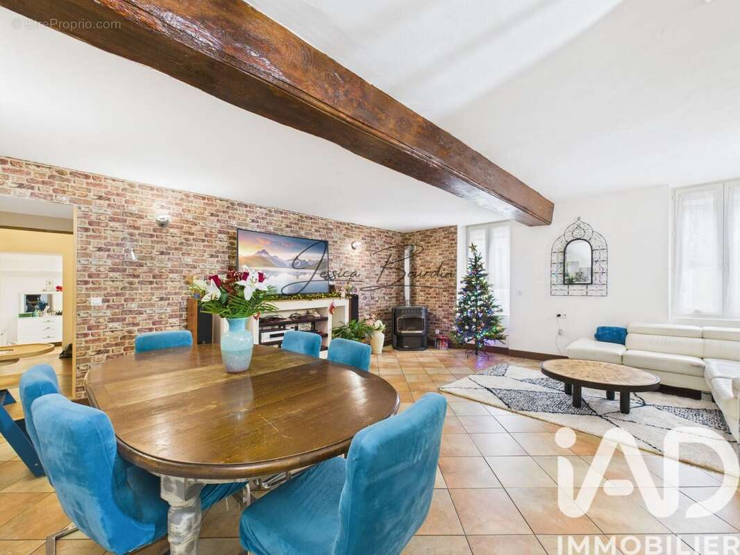 Photo 9 - Maison à REMAUVILLE