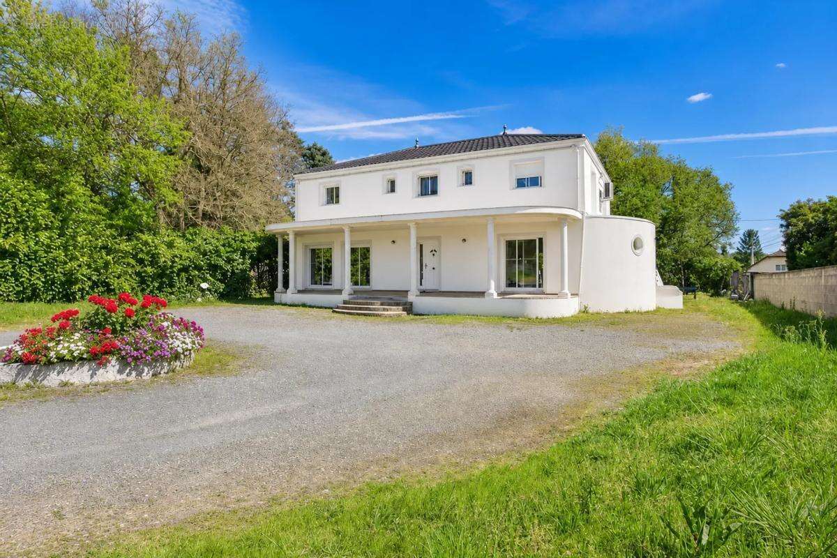 Maison à NAINTRE